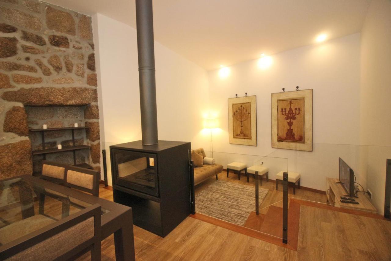 Casa Da Lameira Ii By Casas Geres