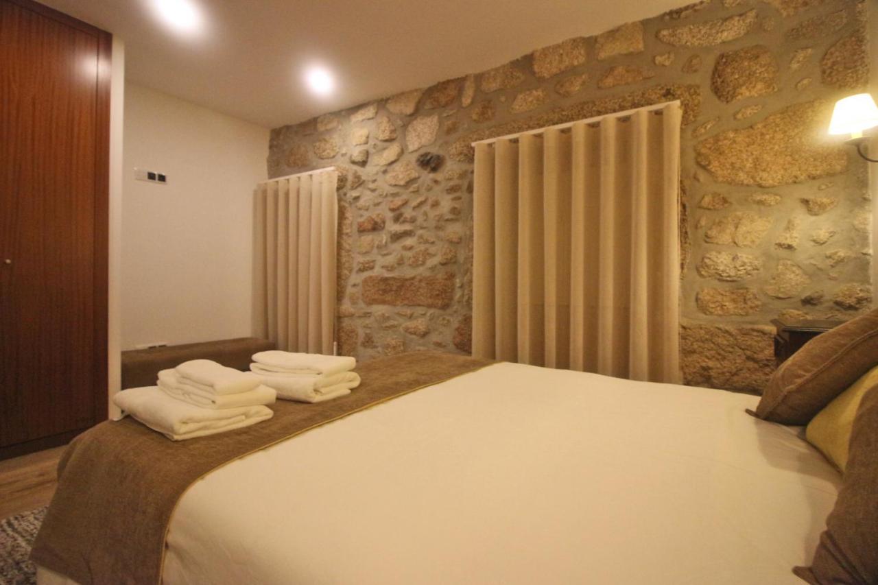 Casa Da Lameira Ii By Casas